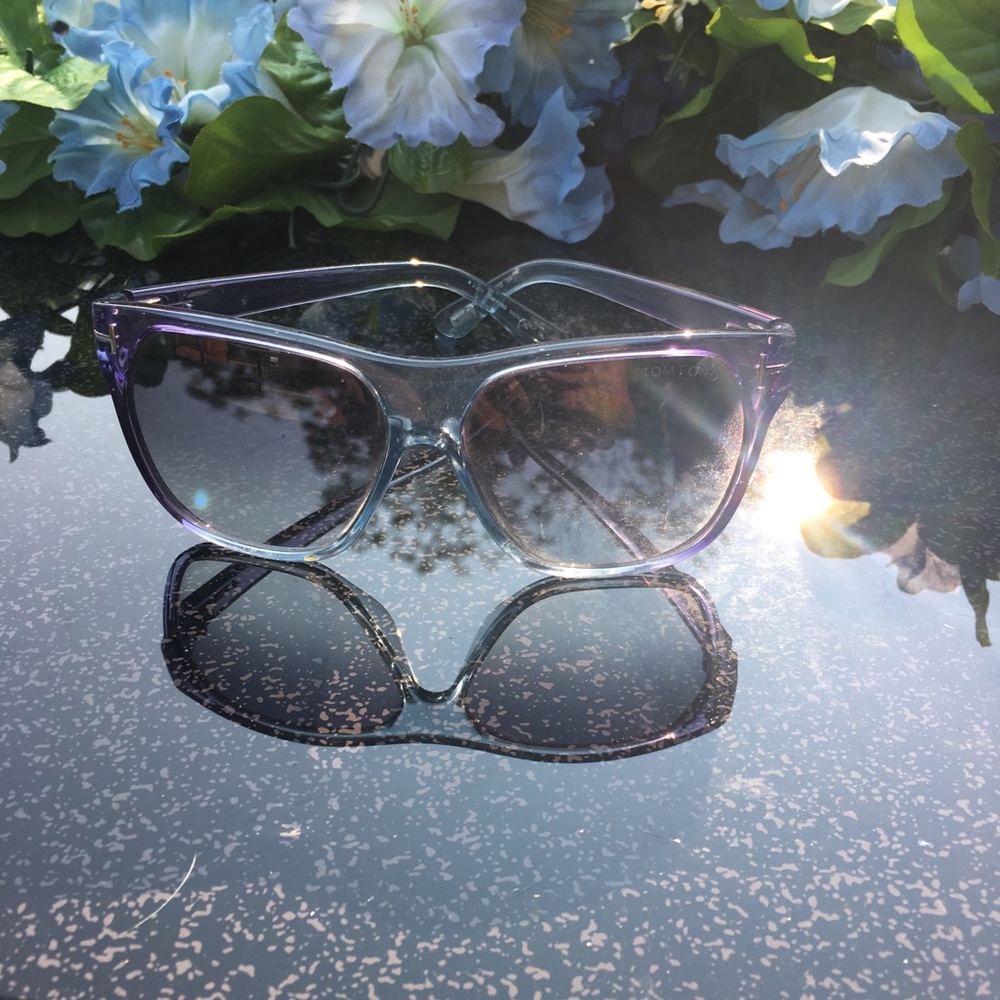 Tom Ford Sunglasses & Case/Box